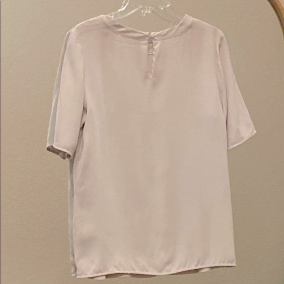 August 1 Eight Cream Blouse with Mandarin Collar and Pleated Style Size M - Picture 5 of 8
